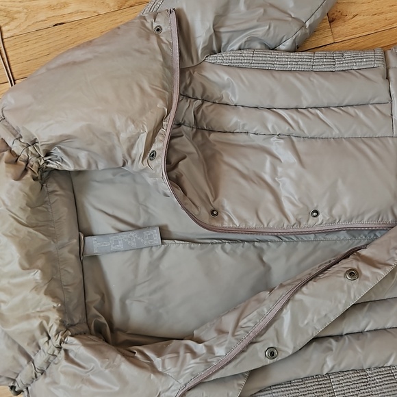 Down jacket made in Italy - Picture 4 of 11